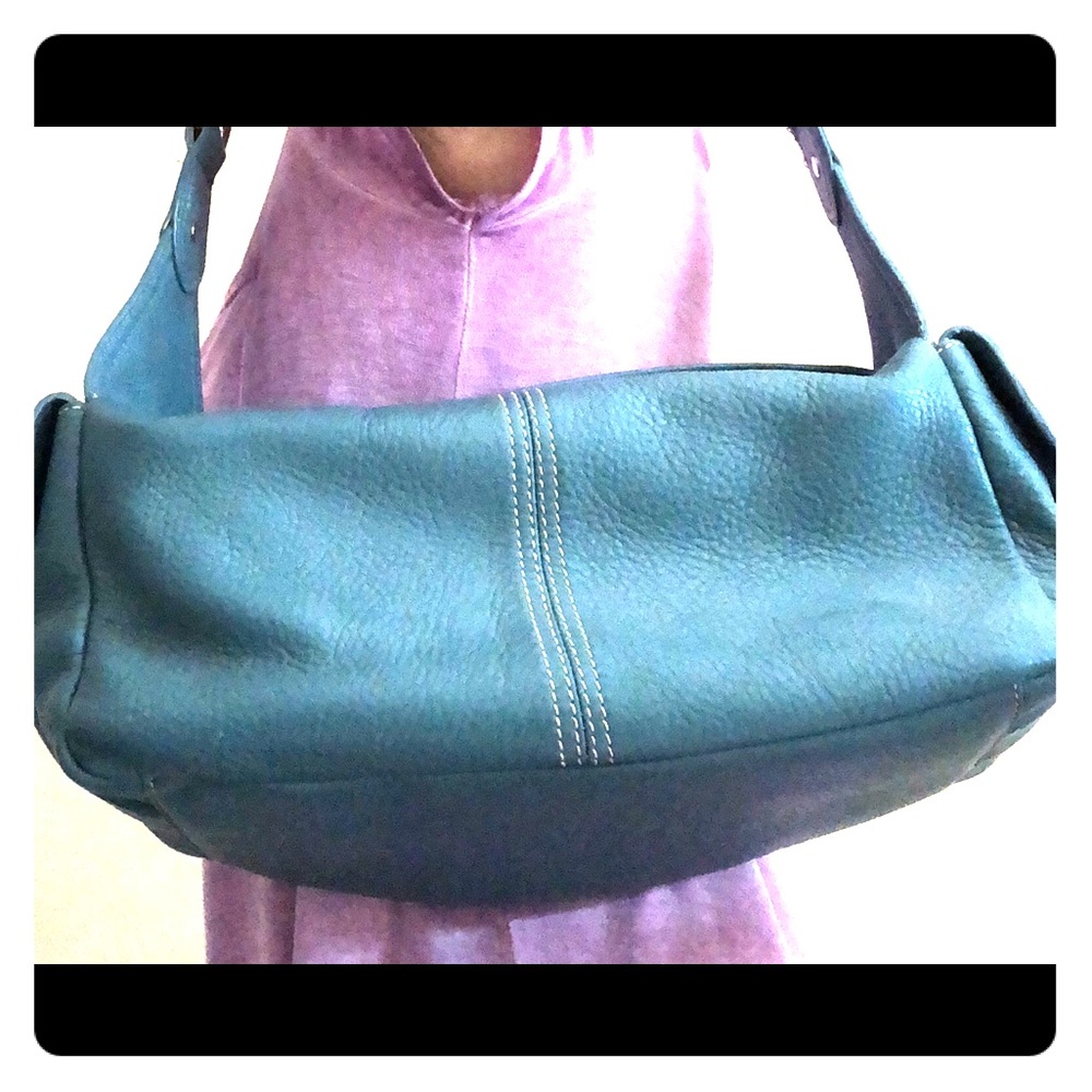 Hype teal leather handbag with wooden handle
